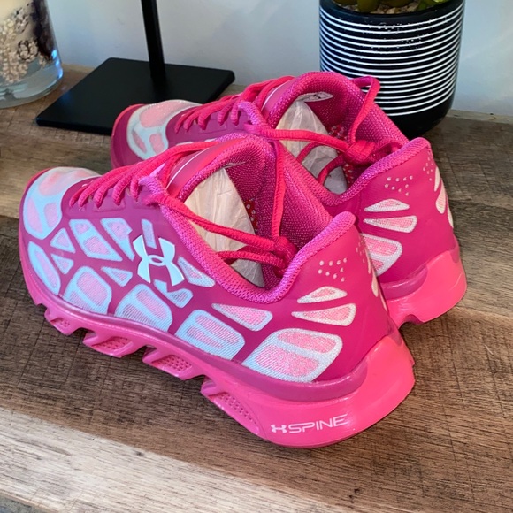 Under Armour Spine Youth Pink & White Running Sneakers Size 6.5Y / Women’s 7.5/8 - Picture 9 of 15
